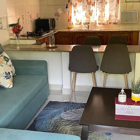 Marl Self Catering Villa Pointe La Rue Exterior photo